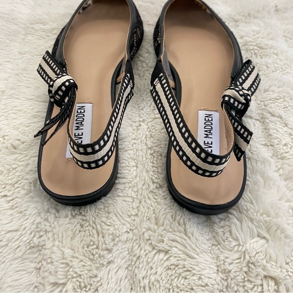 Steve Madden Black & Cream Lace Pointed Toe Slingback Flats Shoes New Size 7.5 - Picture 7 of 12
